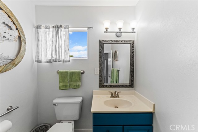 511 Mariposa Street, La Habra CA: https://media.crmls.org/medias/975e8d3e-ff6f-45d7-aa8b-ce3095e93130.jpg