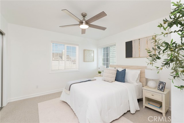 Detail Gallery Image 24 of 75 For 2205 Clark Ln a,  Redondo Beach,  CA 90278 - 3 Beds | 2/1 Baths