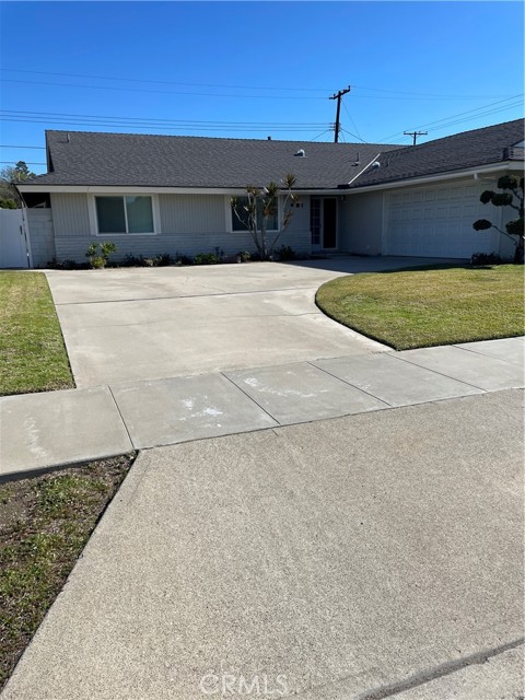 MLS# OC23011432