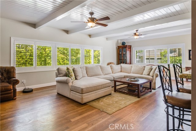 27548 Eastvale Road, Palos Verdes Peninsula, California 90274, 5 Bedrooms Bedrooms, ,2 BathroomsBathrooms,Residential,Sold,Eastvale,PV22088105