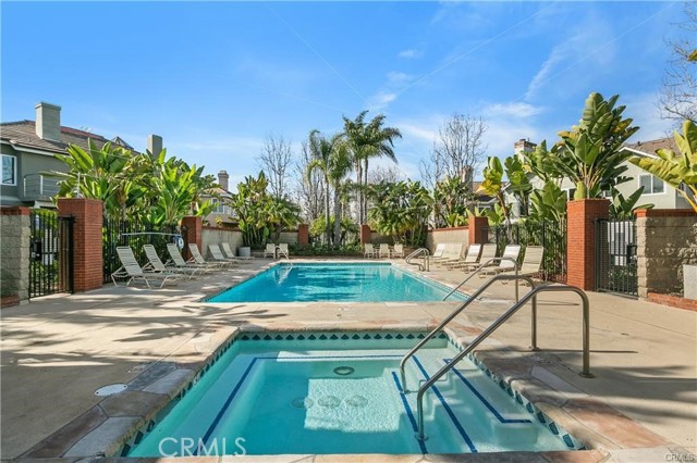 6260 Napoli Court, Long Beach CA: https://media.crmls.org/medias/97624c26-06e3-4695-aa5a-76f17090c3d2.jpg