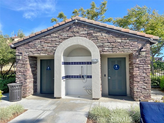 44011 Rivo Court, Temecula CA: https://media.crmls.org/medias/976310ec-b4ed-4b0a-b96c-e7cd1ef19b67.jpg