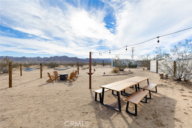 Detail Gallery Image 27 of 47 For 5737 Laferney, Joshua Tree,  CA 92252 - 2 Beds | 2 Baths