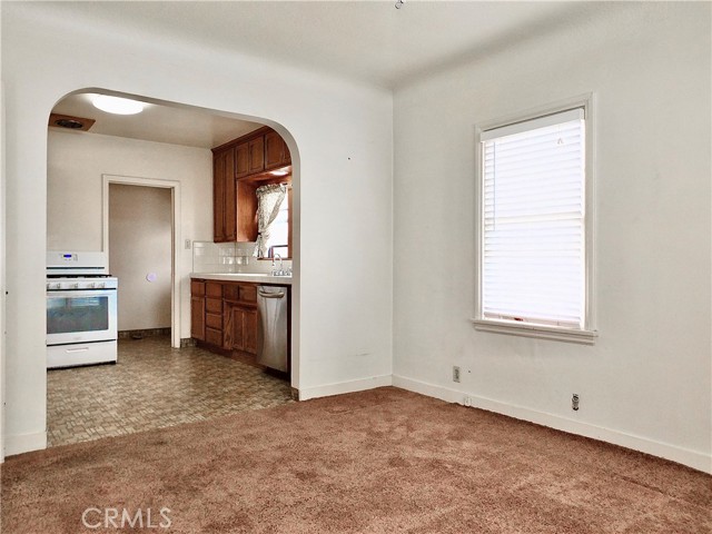 10505 Artesia Blvd., Bellflower CA: https://media.crmls.org/medias/9764d5b9-25a0-4df0-8c76-5c9ad8ec39af.jpg