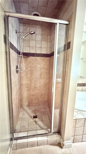 Detail Gallery Image 14 of 25 For 5241 Colodny Dr #403,  Agoura Hills,  CA 91301 - 3 Beds | 2/1 Baths