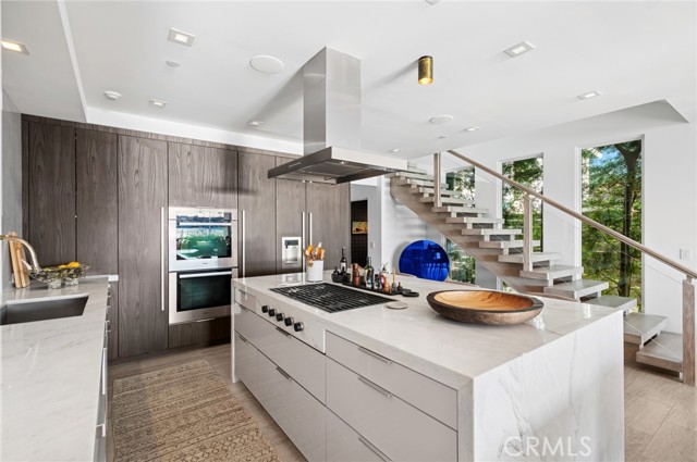 Image 16 of 62 For 304 Bay Front