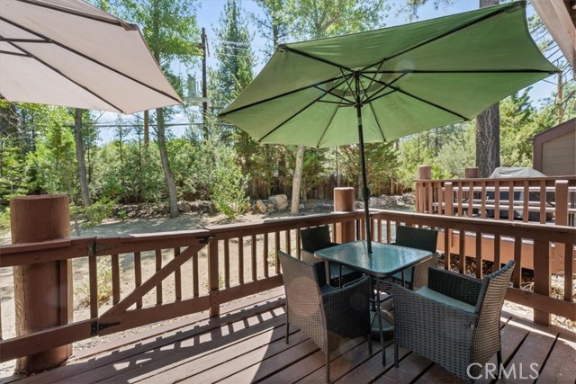 Detail Gallery Image 15 of 28 For 799 Cienega Rd, Big Bear Lake,  CA 92315 - 3 Beds | 2 Baths