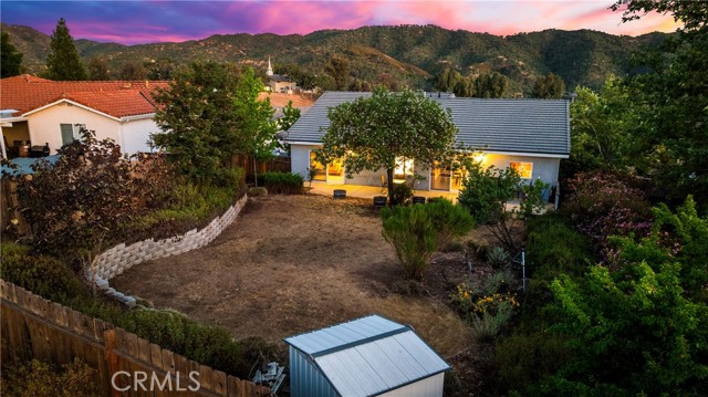 4766 Egret Lane, Paso Robles CA: https://media.crmls.org/medias/9766bc5d-8c8f-4c26-8cd5-3d1cc081f92e.jpg