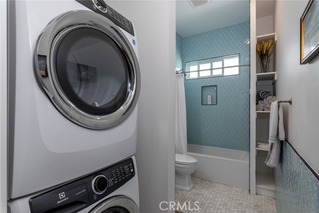 Detail Gallery Image 16 of 33 For 162 Pomona Ave, Long Beach,  CA 90803 - 2 Beds | 2 Baths