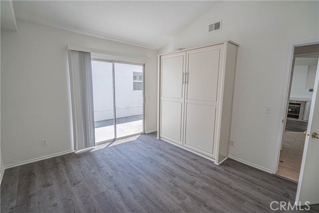 Detail Gallery Image 15 of 32 For 26506 Strambino Ct, Valencia,  CA 91355 - 2 Beds | 2 Baths