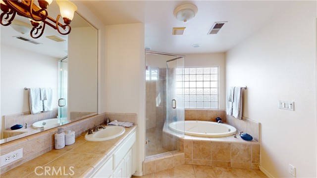 Detail Gallery Image 24 of 40 For 3308 Camino Way, Madera,  CA 93637 - 3 Beds | 2/1 Baths