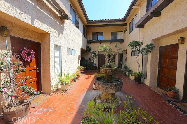 1112 S Meyler Street, San Pedro CA: https://media.crmls.org/medias/97686295-2895-4865-868b-8d4e486cdfb9.jpg