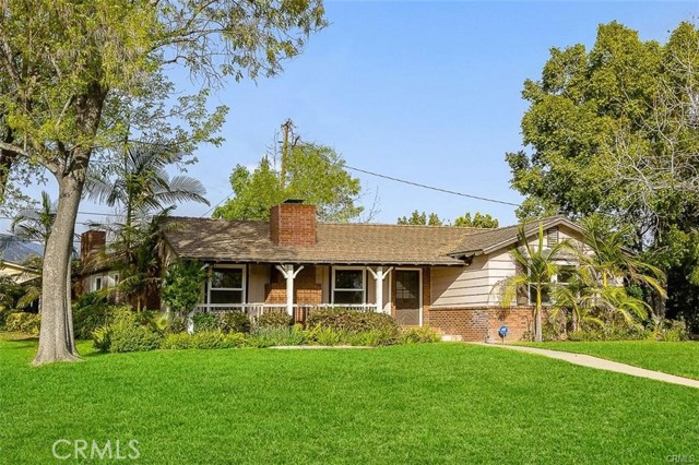 331 Cambridge Drive, Arcadia CA: https://media.crmls.org/medias/9768772d-4d79-4158-9b67-52868980784d.jpg