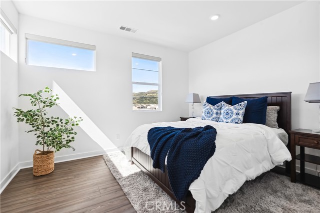 Detail Gallery Image 24 of 75 For 734 Sunrise Rd, Rancho Mission Viejo,  CA 92694 - 3 Beds | 3 Baths