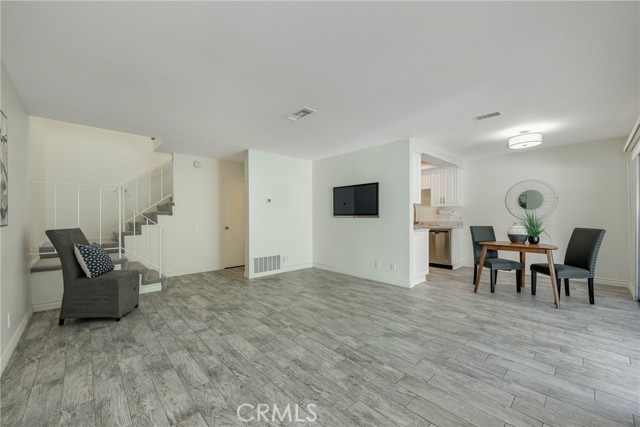 Detail Gallery Image 10 of 63 For 20247 Fern Creek Ln, Yorba Linda,  CA 92886 - 2 Beds | 1/1 Baths