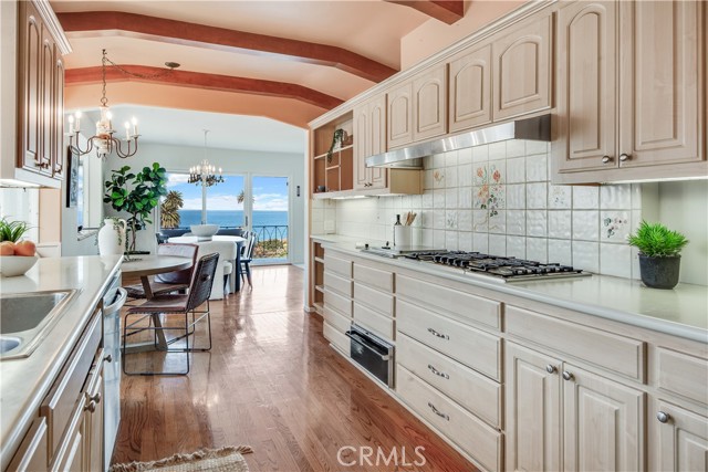 417 Via Almar, Palos Verdes Estates, California 90274, 4 Bedrooms Bedrooms, ,2 BathroomsBathrooms,Residential,For Sale,Via Almar,PV25033134