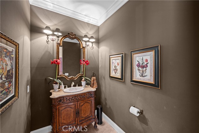 Detail Gallery Image 35 of 75 For 221 Rivo Alto Canal, Long Beach,  CA 90803 - 4 Beds | 5 Baths