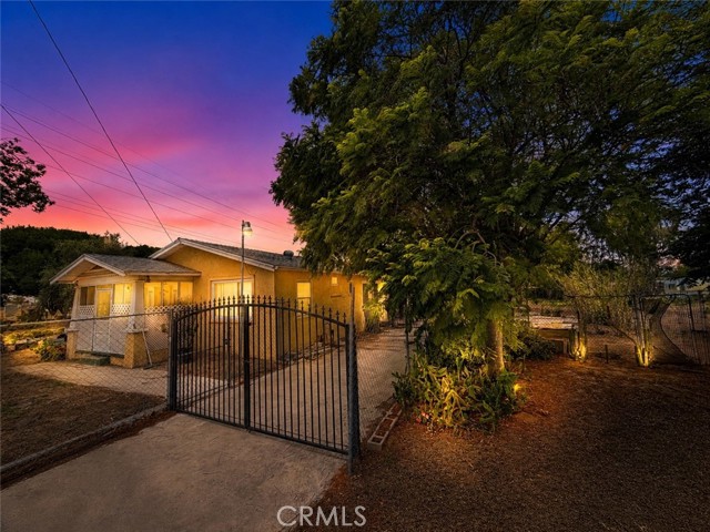 Front Image Thumbnail for CRCV26098387