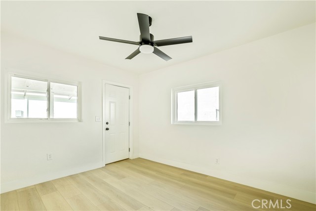116 W Orange Street, San Bernardino CA: https://media.crmls.org/medias/976b9a99-3266-4082-80b6-16bc4f3fd4c2.jpg