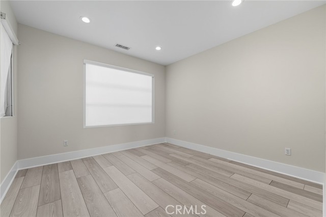 20508 W Shelley Lane, Porter Ranch CA: https://media.crmls.org/medias/976bb43d-9d1a-472b-8973-b51e75ec7220.jpg