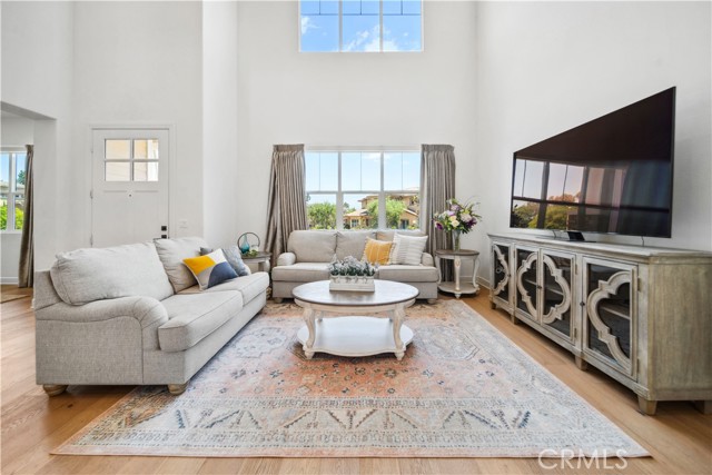 5313 Newbury, Yorba Linda CA: https://media.crmls.org/medias/976c4ce9-9240-428c-866f-a4423ad03c58.jpg