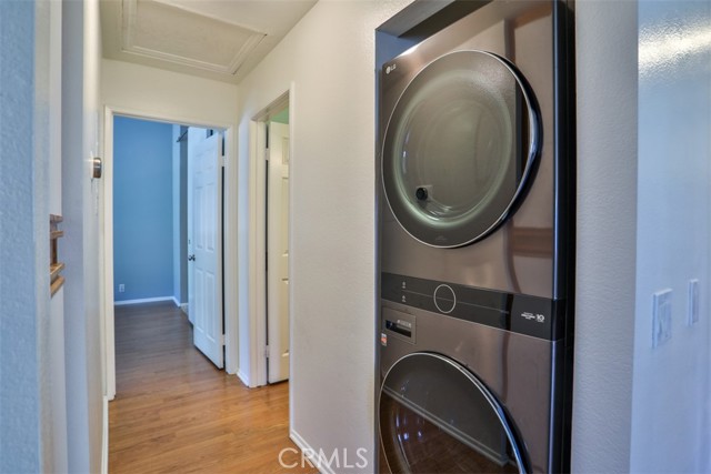 8025 E Sandstone Drive, Anaheim Hills CA: https://media.crmls.org/medias/976f135b-f40f-4286-9cc8-15c6a8e1af88.jpg