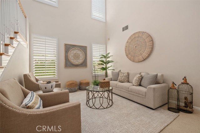 Detail Gallery Image 5 of 33 For 18742 Calera Ln, Huntington Beach,  CA 92648 - 4 Beds | 4/1 Baths
