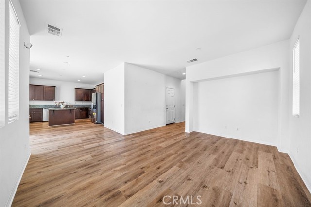 Detail Gallery Image 9 of 32 For 1406 Girona Dr, Pomona,  CA 91766 - 4 Beds | 3 Baths