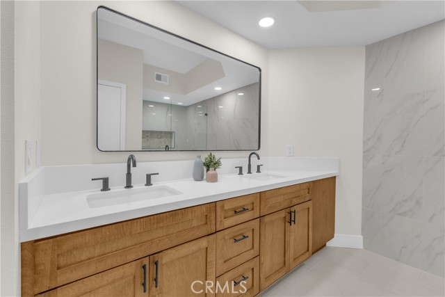 Detail Gallery Image 15 of 45 For 280 Vista Royale Cir, Palm Desert,  CA 92211 - 2 Beds | 2 Baths