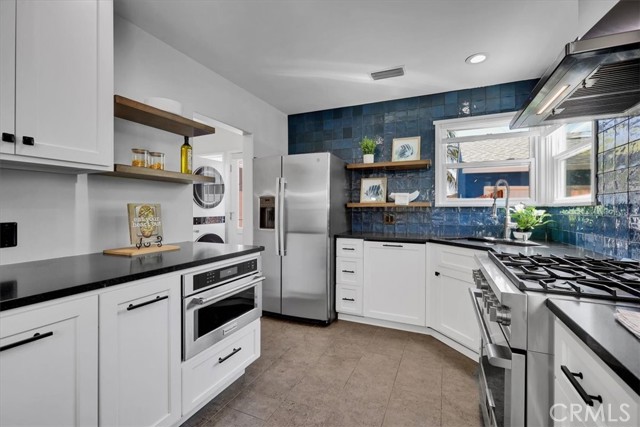 Detail Gallery Image 26 of 67 For 3556 Rutgers Ave, Long Beach,  CA 90808 - 3 Beds | 2 Baths