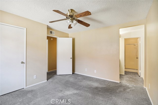 Detail Gallery Image 23 of 39 For 27949 Tyler Ln #346,  Canyon Country,  CA 91387 - 3 Beds | 2 Baths