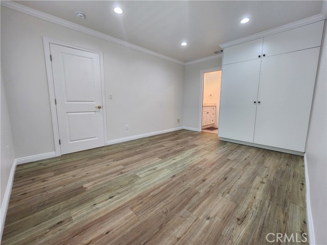 5706 Willis Avenue, Van Nuys CA: https://media.crmls.org/medias/9771b0d7-b8a6-469b-a9a5-afdfffef0532.jpg