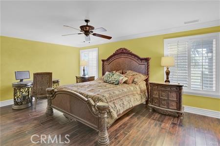 https://media.crmls.org/medias/97722392-b29b-4c93-bd06-3f2307907e9e.jpg?preset=X-Large