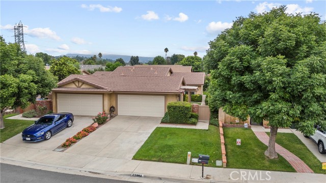 Detail Gallery Image 1 of 1 For 25582 Palma Alta Dr, Valencia,  CA 91355 - 2 Beds | 2 Baths