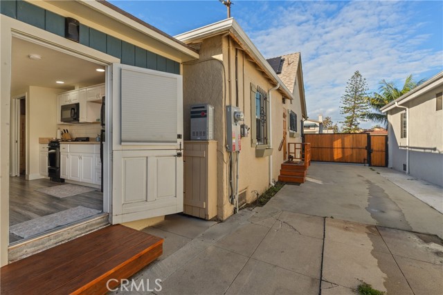 Detail Gallery Image 18 of 32 For 1848 W 78th, Los Angeles,  CA 90047 - – Beds | – Baths