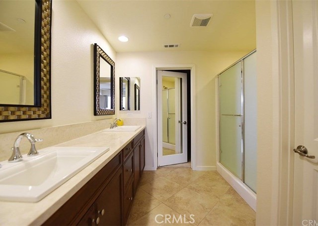 Detail Gallery Image 13 of 22 For 533 Rockefeller, Irvine,  CA 92612 - 2 Beds | 2 Baths