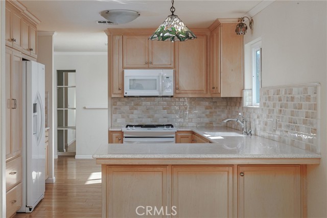 Detail Gallery Image 12 of 34 For 160 Verdon, Morro Bay,  CA 93442 - 2 Beds | 2 Baths