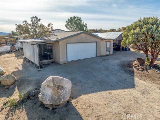 Detail Gallery Image 8 of 52 For 51490 Forest Boundry Rd, Anza,  CA 92539 - 5 Beds | 3 Baths