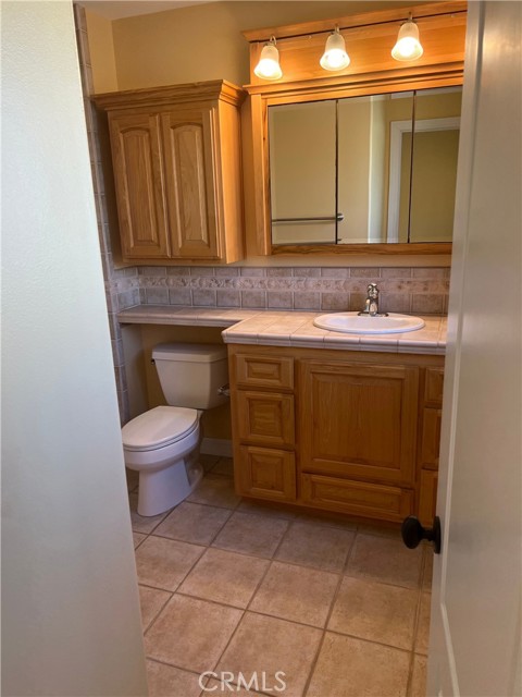 Detail Gallery Image 30 of 47 For 121 21st, Huntington Beach,  CA 92648 - 3 Beds | 4/1 Baths