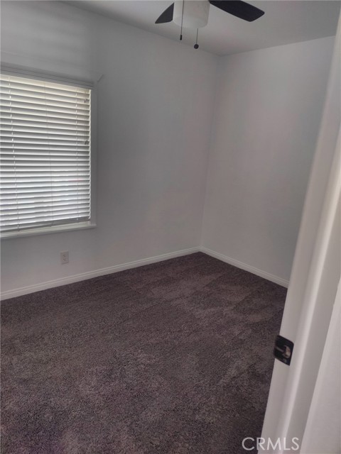 Detail Gallery Image 10 of 13 For 26245 Baseline Rd #23,  Highland,  CA 92346 - 3 Beds | 2 Baths
