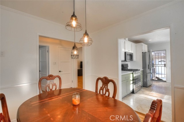 Detail Gallery Image 14 of 36 For 4746 Obispo Ave, Lakewood,  CA 90712 - 4 Beds | 2 Baths