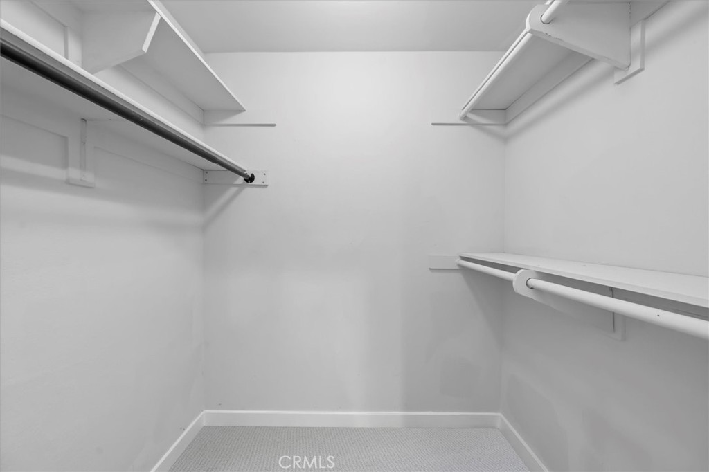 https://media.crmls.org/medias/977592ed-9c48-417c-bc77-e85171423d62.jpg?preset=X-Large