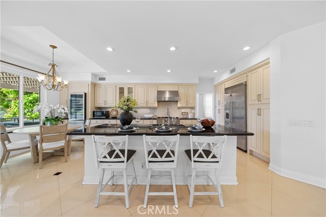 18178 Wellington Lane, Rowland Heights CA: https://media.crmls.org/medias/9775daa1-96f4-4e59-8e8e-d777a6891f34.jpg