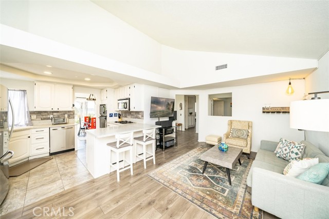 Detail Gallery Image 20 of 36 For 31433 Corte Madera, Temecula,  CA 92592 - 3 Beds | 2 Baths