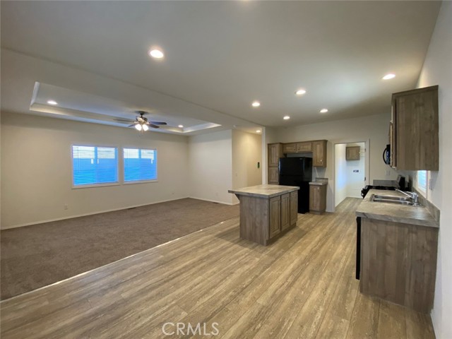 Detail Gallery Image 7 of 22 For 13 Casa Grande Dr, Red Bluff,  CA 96080 - 2 Beds | 2 Baths
