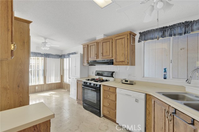 Detail Gallery Image 21 of 32 For 21621 Sandia Rd #57,  Apple Valley,  CA 92308 - 3 Beds | 2 Baths