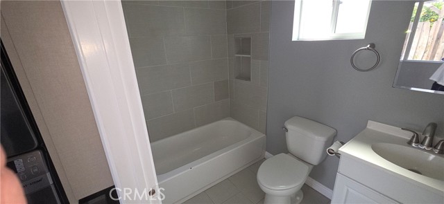 Detail Gallery Image 30 of 56 For 20237 Vanowen, Winnetka,  CA 91306 - 2 Beds | 1 Baths