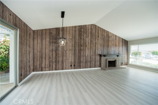 Detail Gallery Image 15 of 45 For 4465 Mimosa Dr, Yorba Linda,  CA 92886 - 3 Beds | 2 Baths