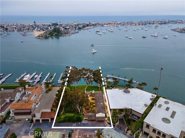 20 Harbor Island, Newport Beach, California 92660, 6 Bedrooms Bedrooms, ,4 BathroomsBathrooms,Residential,For Sale,20 Harbor Island,CRNP23124577