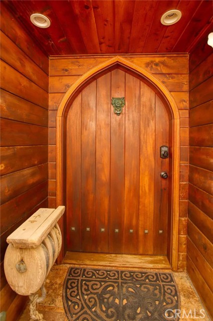 Detail Gallery Image 5 of 35 For 6 B Surfside, Surfside,  CA 90743 - 4 Beds | 3/1 Baths